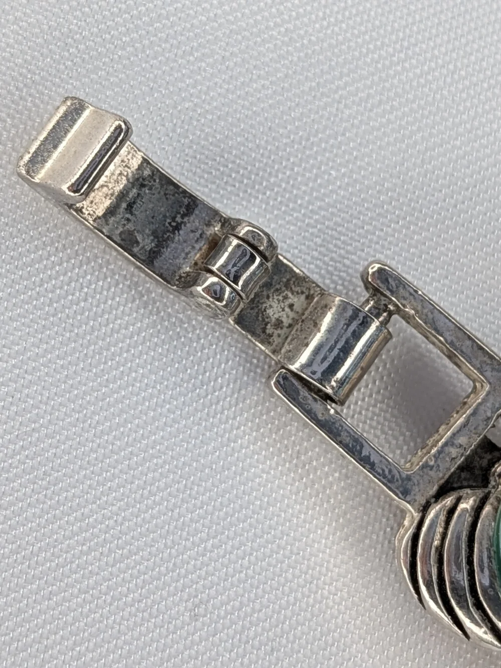 Vintage Silver Tone Aqua Blue Cats Eye Glass Oval Link Bracelet Foldover Clasp
